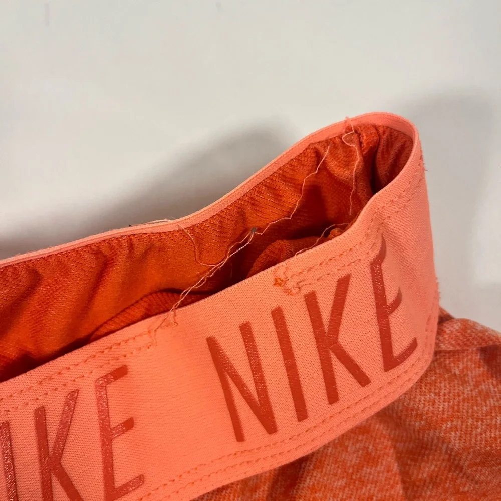 Nike‎ Dri-Fit Athletic Shorts Salmon Pink/Orange Size Small